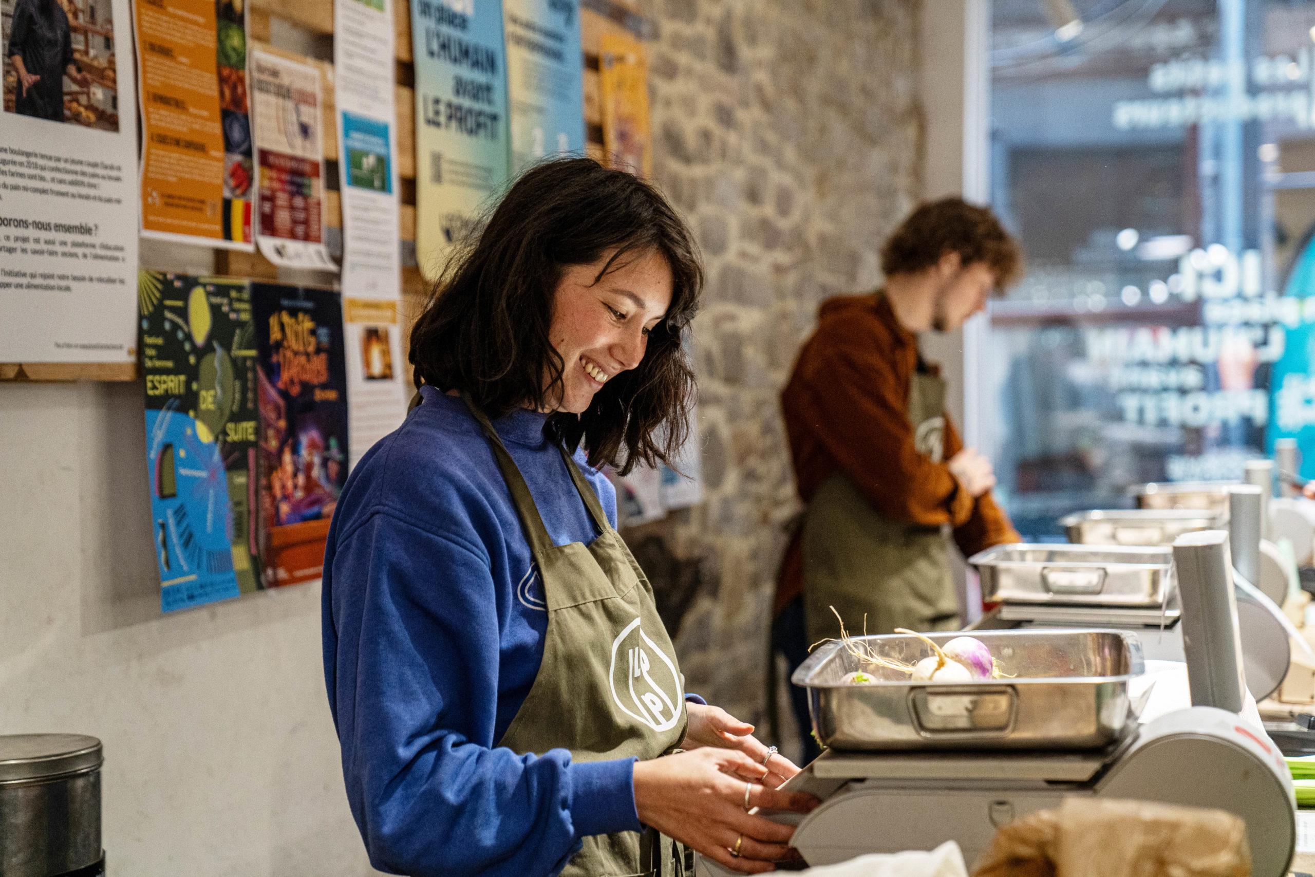 Offre d’emploi – poste de vendeur/vendeuse